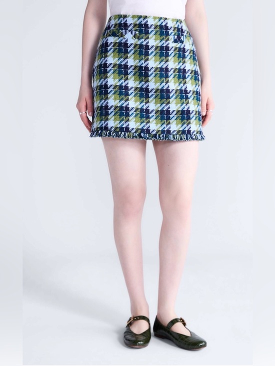 Free Assembly Dresses & Skirts - Free Assembly Women’s Tweed Mini Skirt w/ Fringe Hem